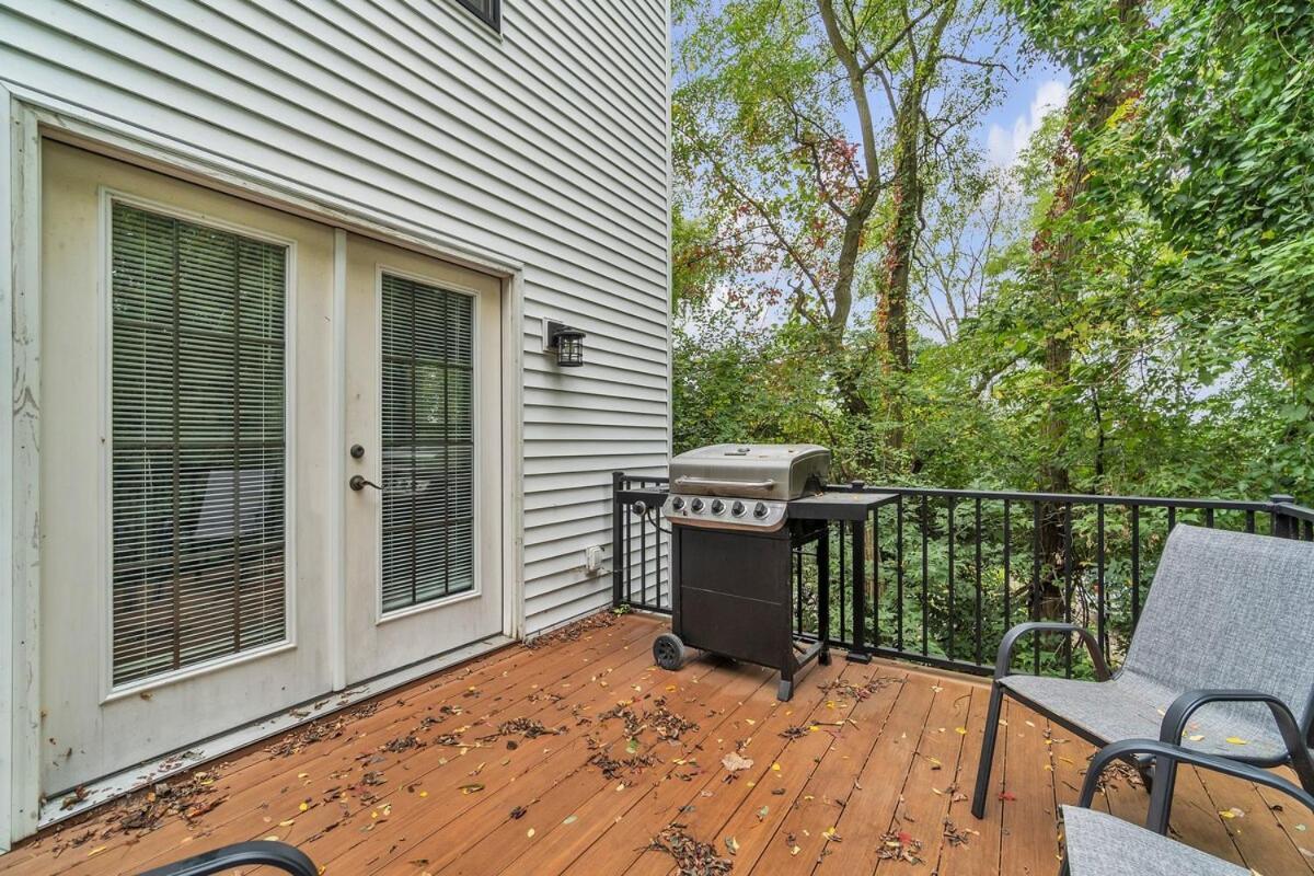 The Newly Built Custom Townhome By Granger Gardens Ann Arbor Exterior foto